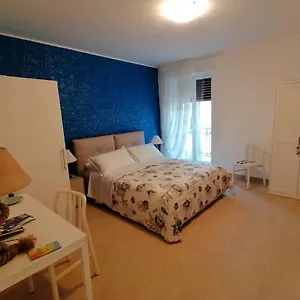 lapprodo-bordighera.hotelitalianriviera.com/